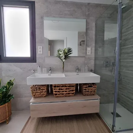 Apartment Sea & Village Luxury In The Marina Estepona